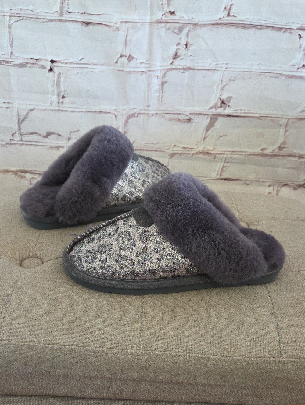 BearPaw Women's Gray Leopard Faux-Fur Clog Slippers